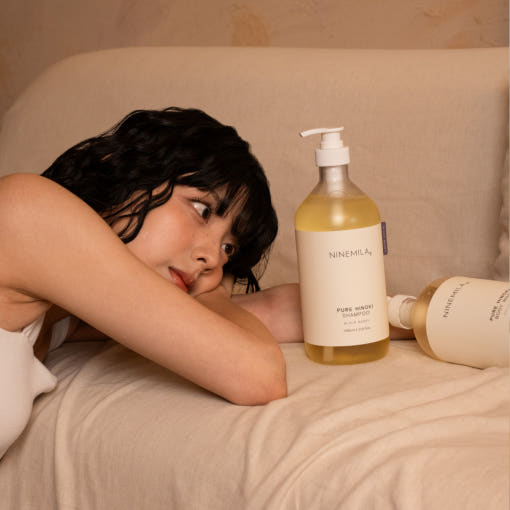 [NINEMILA]나인밀라 퓨어히노끼 바디워시 1000ml 비건 대용량 바디워시 화이트머스크향 1개 + 블랙베리향 1개 세트 (1L*2개)